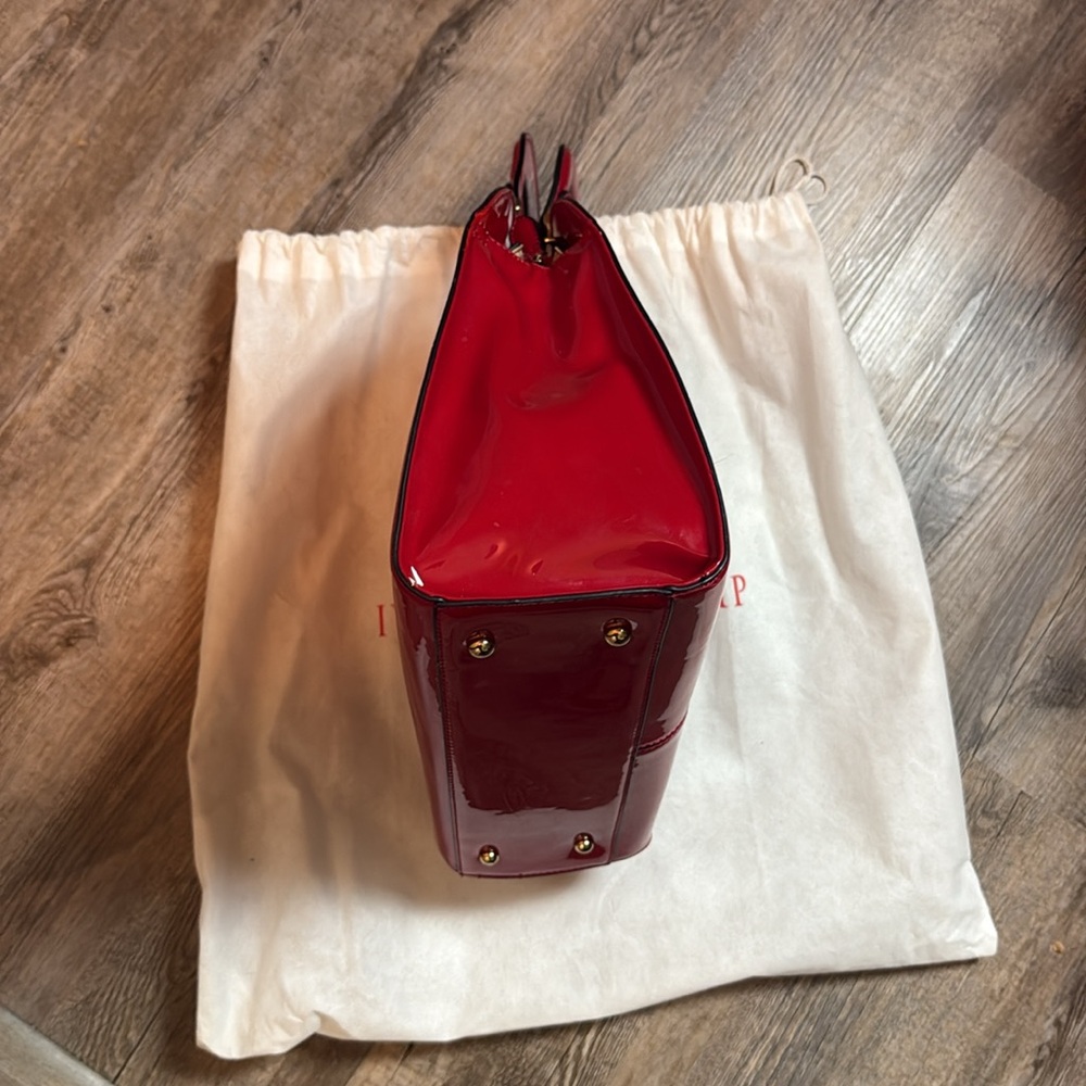 EUC Red Patent leather gold accent Ivanka Trump hand bag - Picture 8 of 12